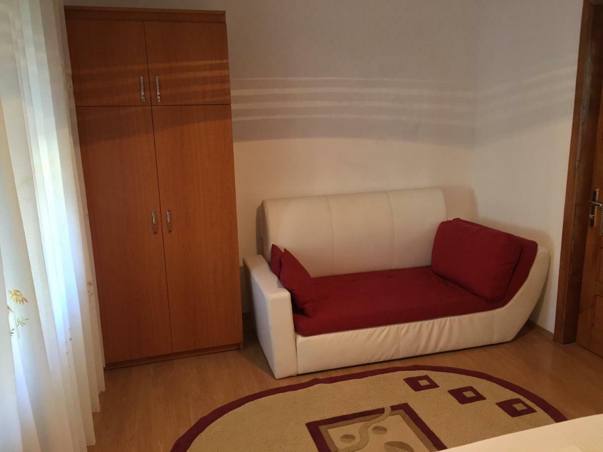 G.Eag - Premium Apartment Oradea Luaran gambar